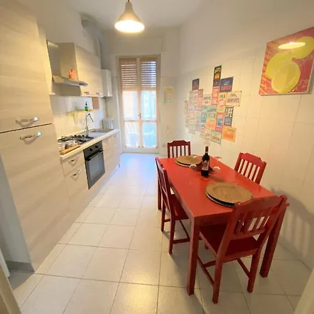 Casa Manolo Navigli Milan