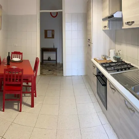 Casa Manolo Navigli Milan Corsico