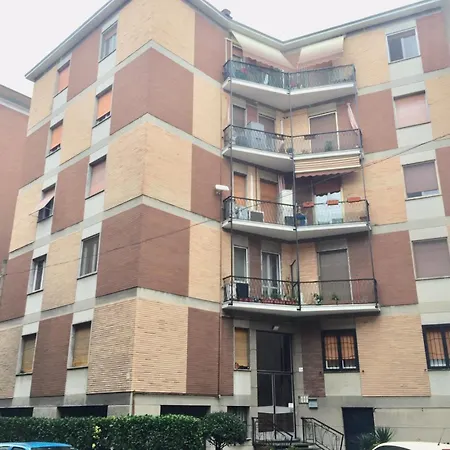 Apartment Casa Manolo Navigli Milan