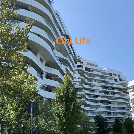 Casa Manolo Navigli Milan